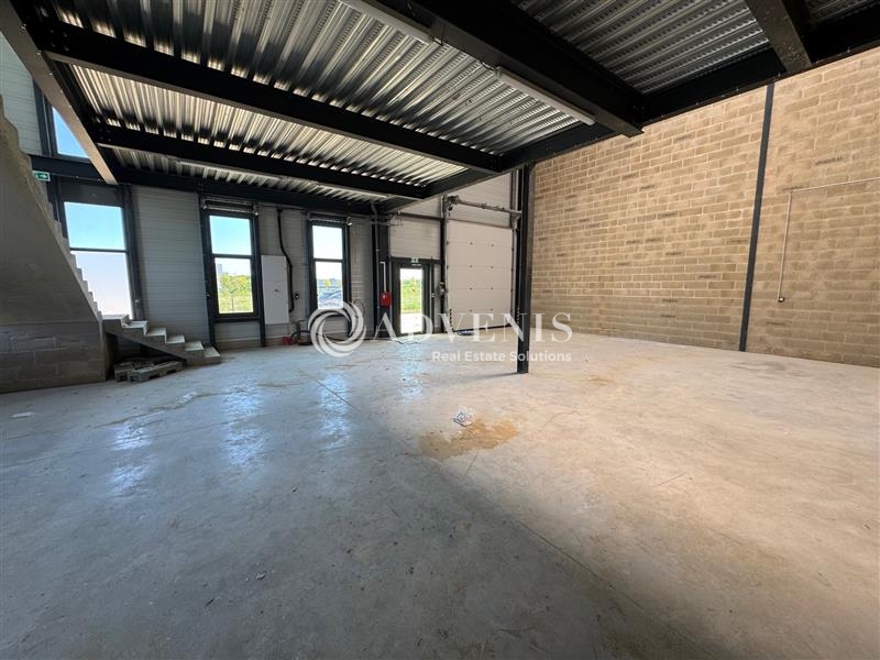 Location Activités Entrepôts SERRIS (77700) - Photo 4