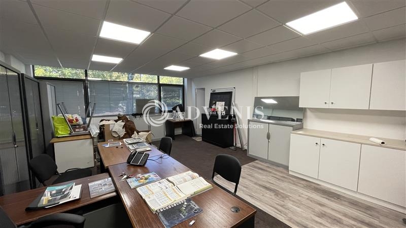 Location Activités Entrepôts LOGNES (77185) - Photo 4