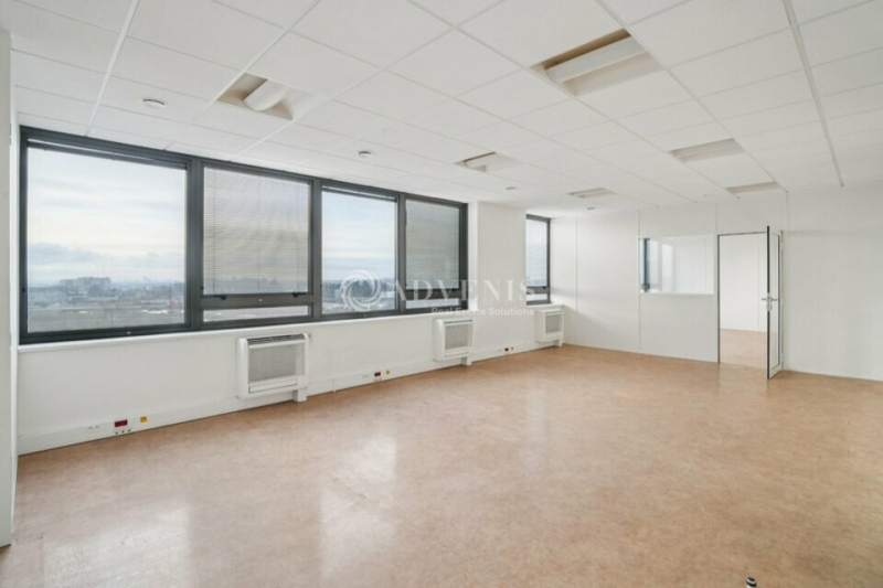 Location Bureaux VILLIERS SUR MARNE (94350) - Photo 13