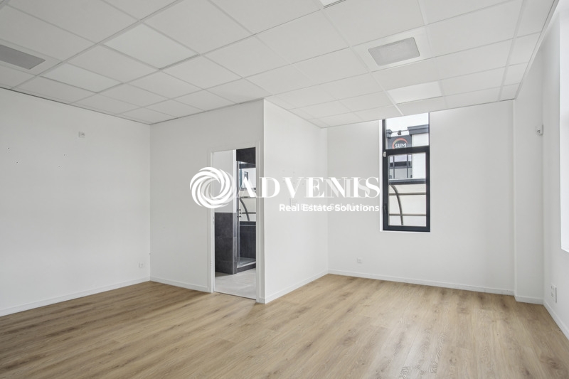 Location Bureaux BAILLY ROMAINVILLIERS (77700) - Photo 3