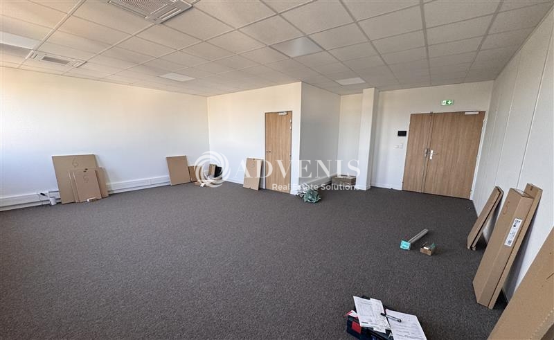 Location Bureaux SERRIS (77700) - Photo 3