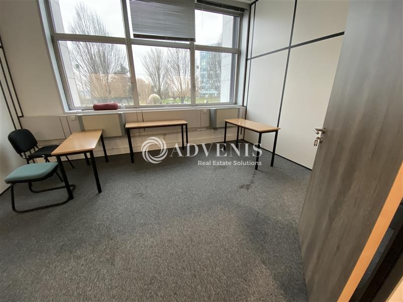Vente Utilisateur Bureaux NOISY LE GRAND (93160) - Photo 3