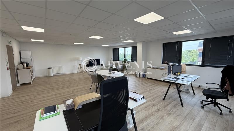 Location Activités Entrepôts VAIRES SUR MARNE (77360) - Photo 6