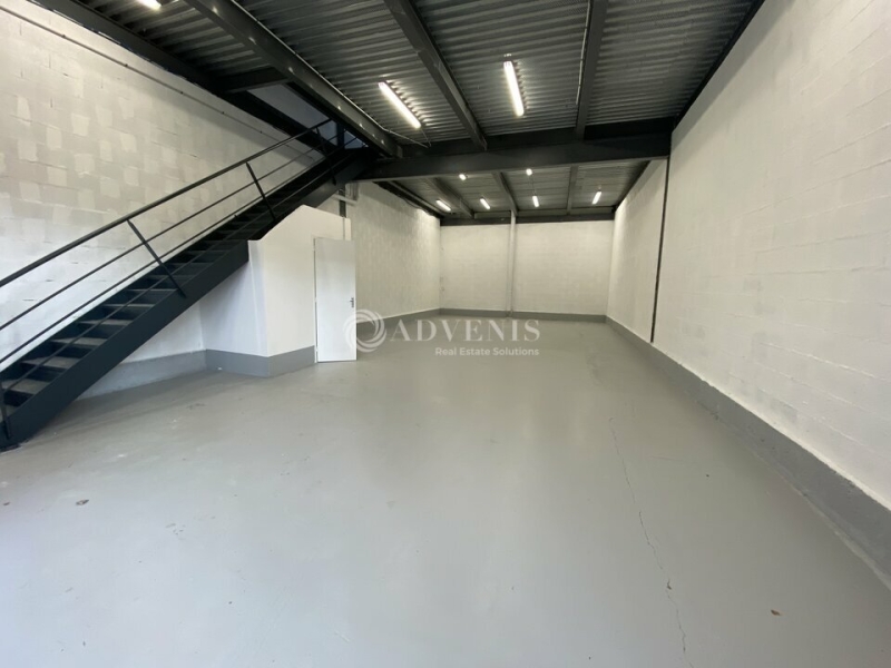 Location Activités Entrepôts NOISY-LE-GRAND (93160) - Photo 3