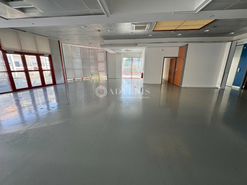 Location Commerces PONTAULT COMBAULT (77340) - Photo 2