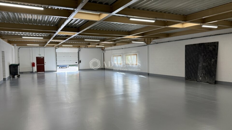 Location Activités Entrepôts CROISSY BEAUBOURG (77183) - Photo 1
