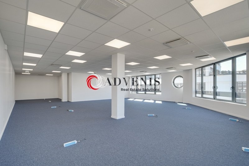 Vente Investisseur Bureaux CHESSY (77700) - Photo 1
