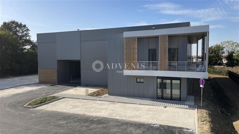 Vente Investisseur Activités Entrepôts CHANTELOUP EN BRIE (77600) - Photo 2