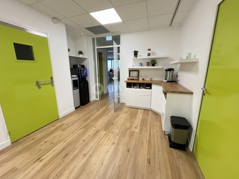 Location Bureaux NOISY LE GRAND (93160) - Photo 7