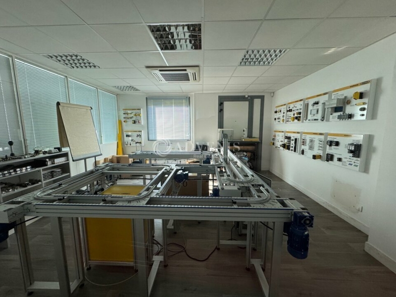 Vente Investisseur Bureaux MAGNY LE HONGRE (77700) - Photo 4