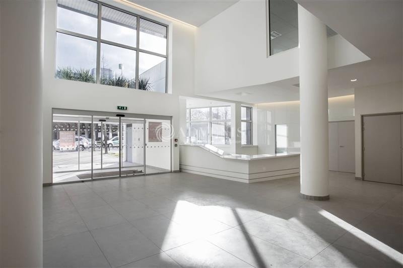 Location Bureaux NOISY LE GRAND (93160) - Photo 5