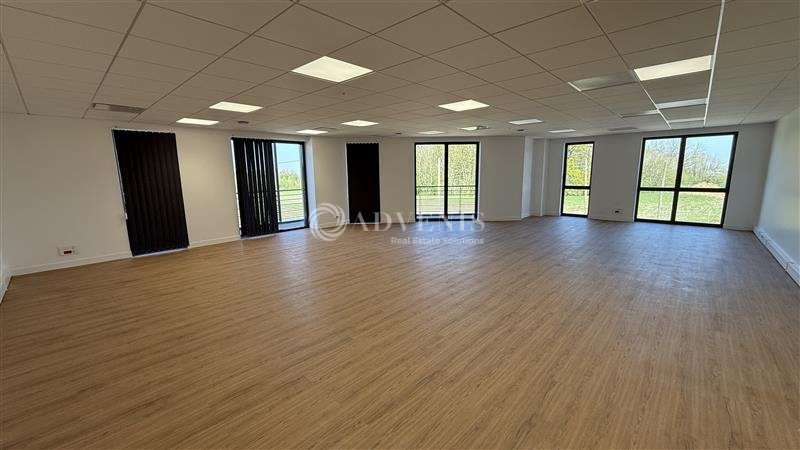 Location Activités Entrepôts COUPVRAY (77700) - Photo 4