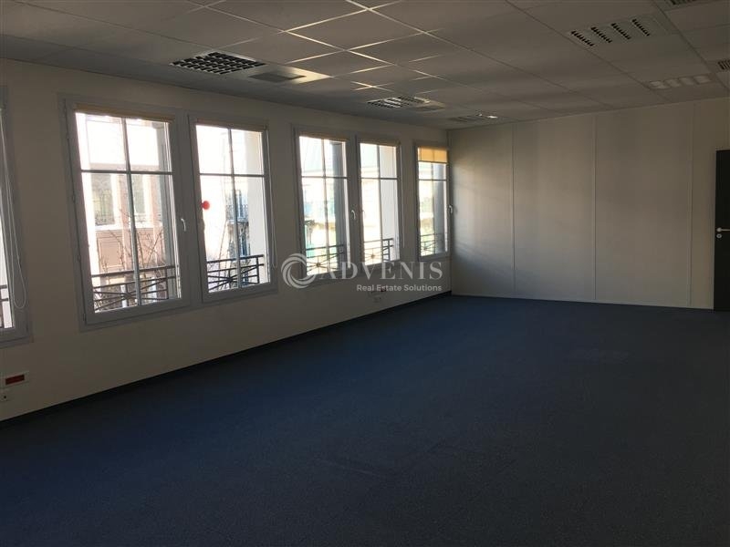 Location Bureaux CHESSY (77700) - Photo 12