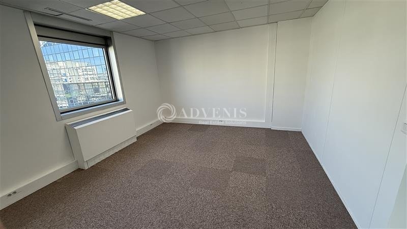 Vente Investisseur Bureaux NOISY LE GRAND (93160) - Photo 5
