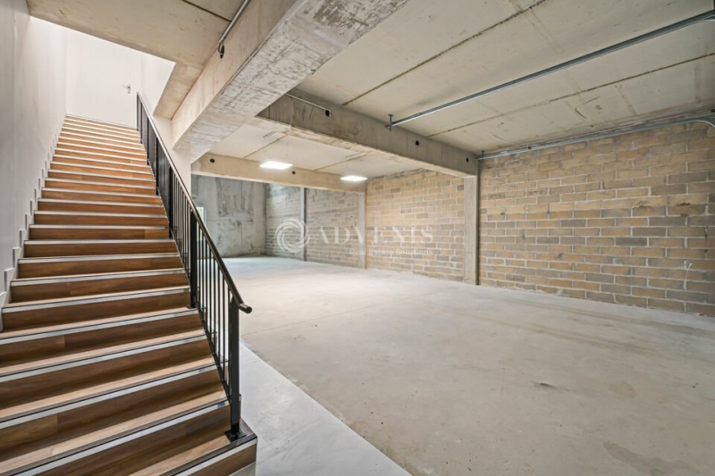 Location Activités Entrepôts SERRIS (77700) - Photo 4