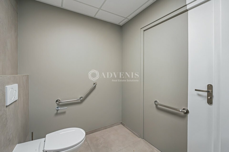 Location Activités Entrepôts SERRIS (77700) - Photo 8