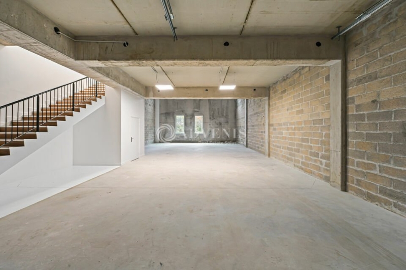 Location Activités Entrepôts SERRIS (77700) - Photo 2