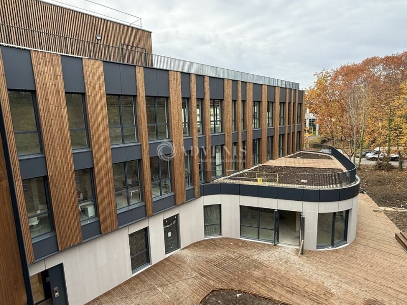 Location Bureaux CHAMPS SUR MARNE (77420) - Photo 1