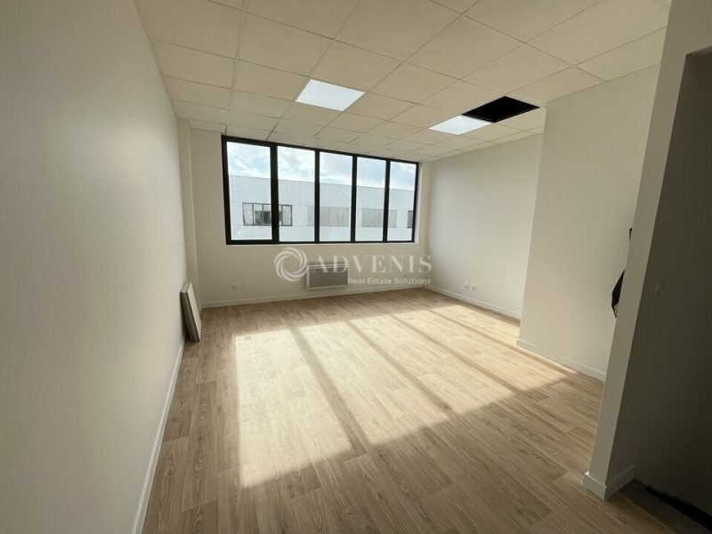 Vente Investisseur Activités Entrepôts SERRIS (77700) - Photo 3