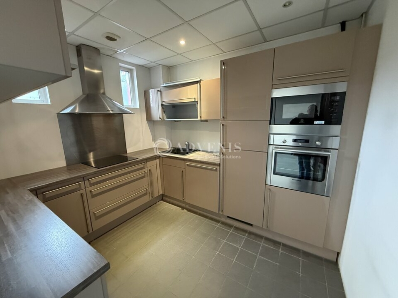 Location Activités Entrepôts CHAMPS SUR MARNE (77420) - Photo 6