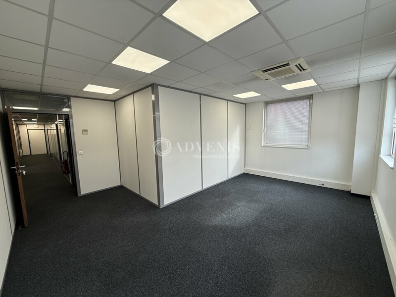 Location Activités Entrepôts CHAMPS SUR MARNE (77420) - Photo 7