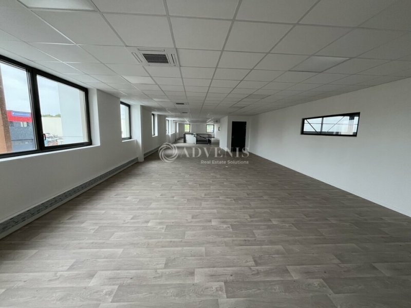 Location Entrepôts TORCY (77200) - Photo 4