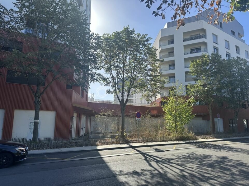 Location Commerces CHAMPS SUR MARNE (77420) - Photo 9