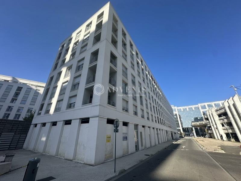 Location Commerces NOISY LE GRAND (93160) - Photo 1