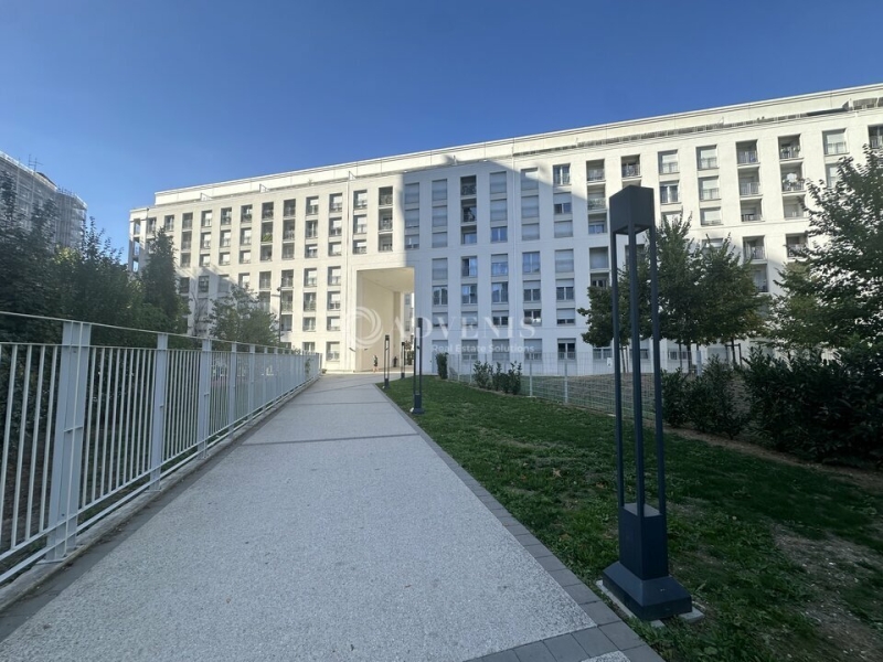 Location Commerces NOISY LE GRAND (93160) - Photo 8