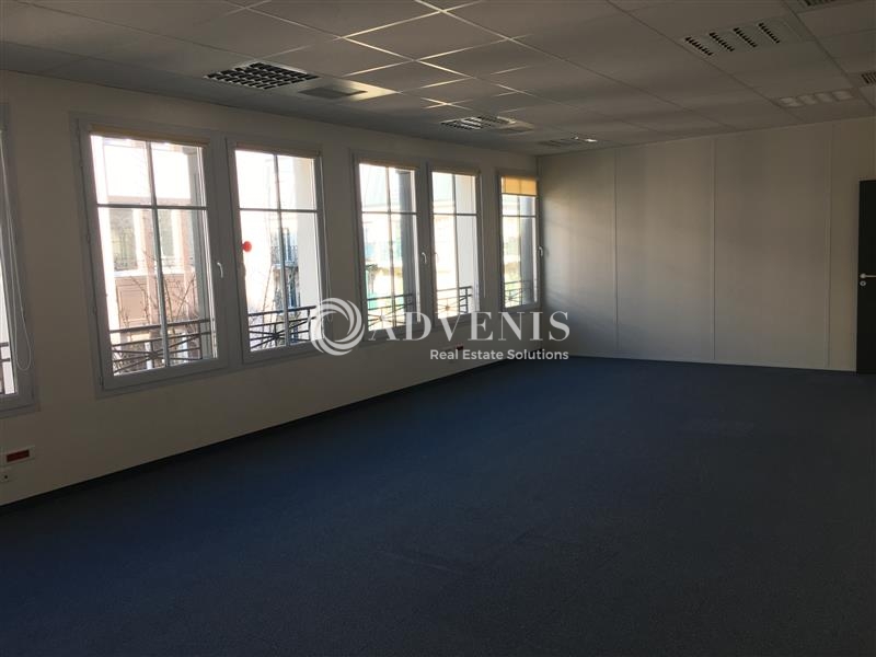 Location Bureaux CHESSY (77700) - Photo 5