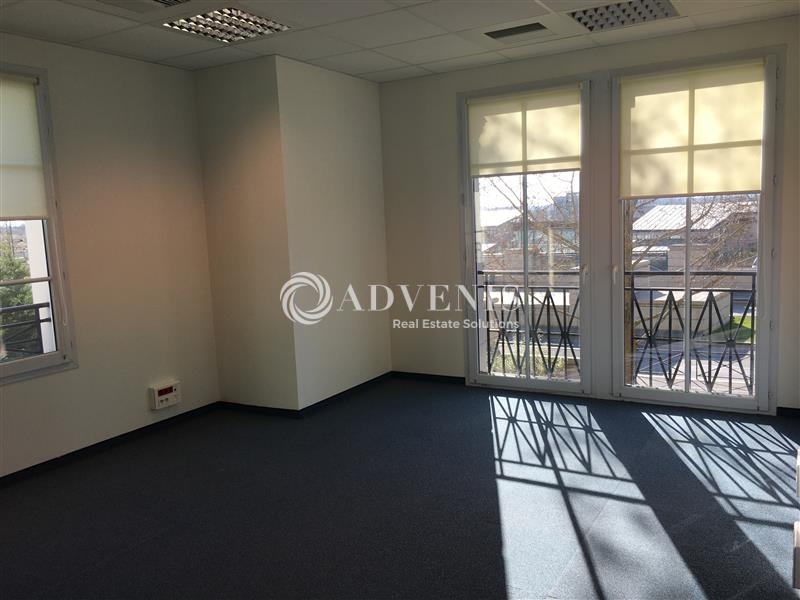 Location Bureaux CHESSY (77700) - Photo 6