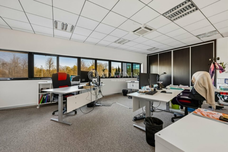 Location Bureaux BUSSY SAINT MARTIN (77600) - Photo 9