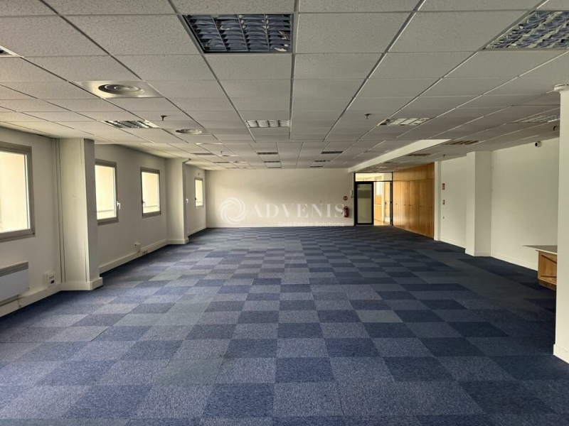 Location Bureaux CROISSY BEAUBOURG (77183) - Photo 9