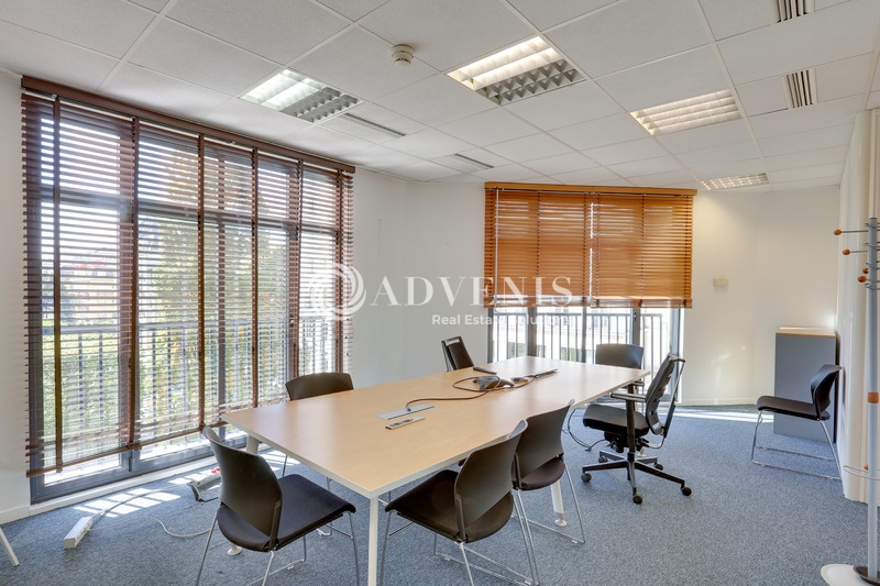 Location Bureaux CHESSY (77700) - Photo 7