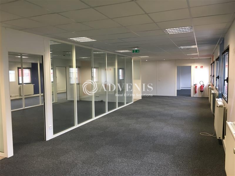 Location Bureaux TORCY (77200) - Photo 2