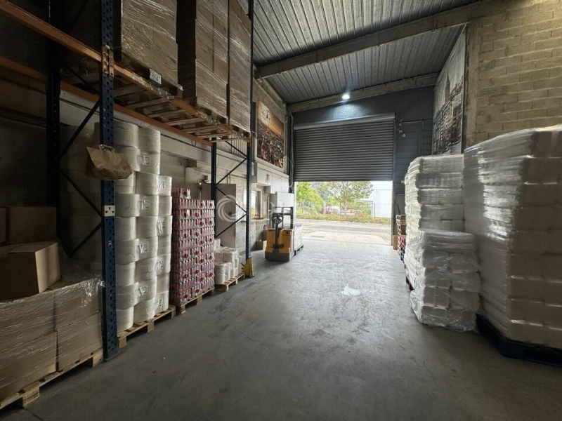 Location Activités Entrepôts SARCELLES (95200) - Photo 4