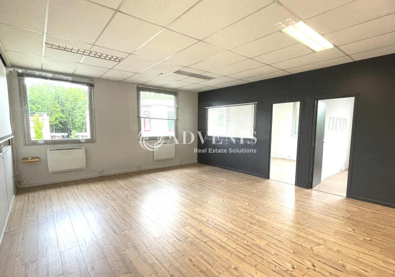 Location Bureaux TREMBLAY EN FRANCE (93290) - Photo 10