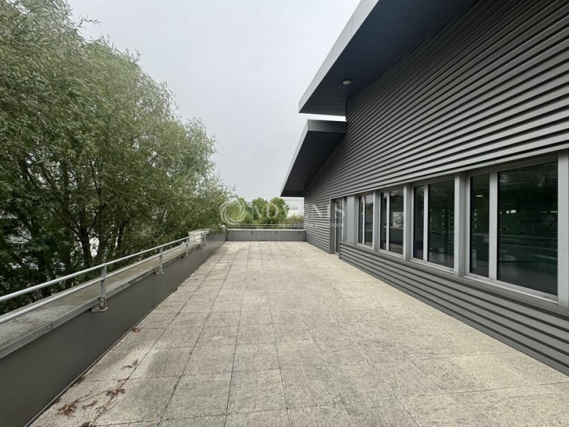 Location Bureaux et activités légères ROISSY EN FRANCE (95700) - Photo 10