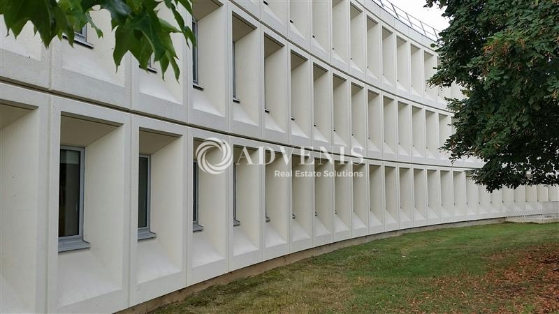 Location Bureaux TREMBLAY EN FRANCE (93290) - Photo 2