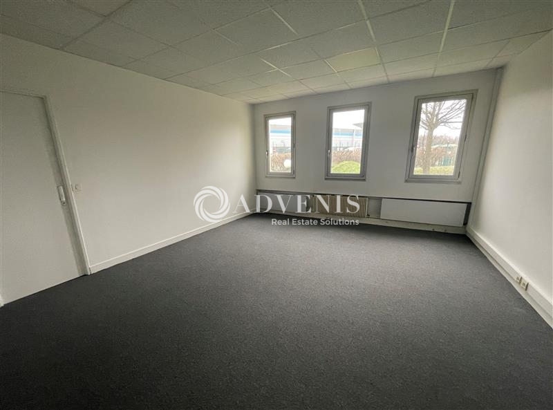 Location Bureaux TREMBLAY EN FRANCE (93290) - Photo 5