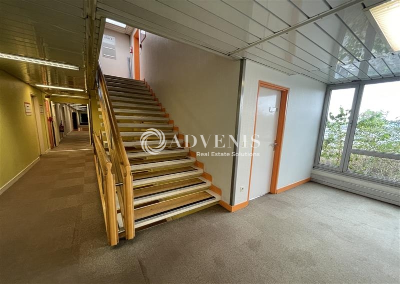 Location Bureaux TREMBLAY EN FRANCE (93290) - Photo 3