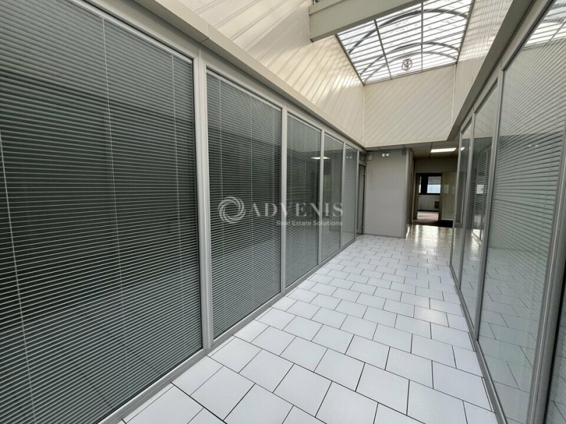 Location Activités Entrepôts LE MESNIL AMELOT (77990) - Photo 10