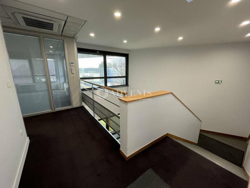 Location Activités Entrepôts LE MESNIL AMELOT (77990) - Photo 6