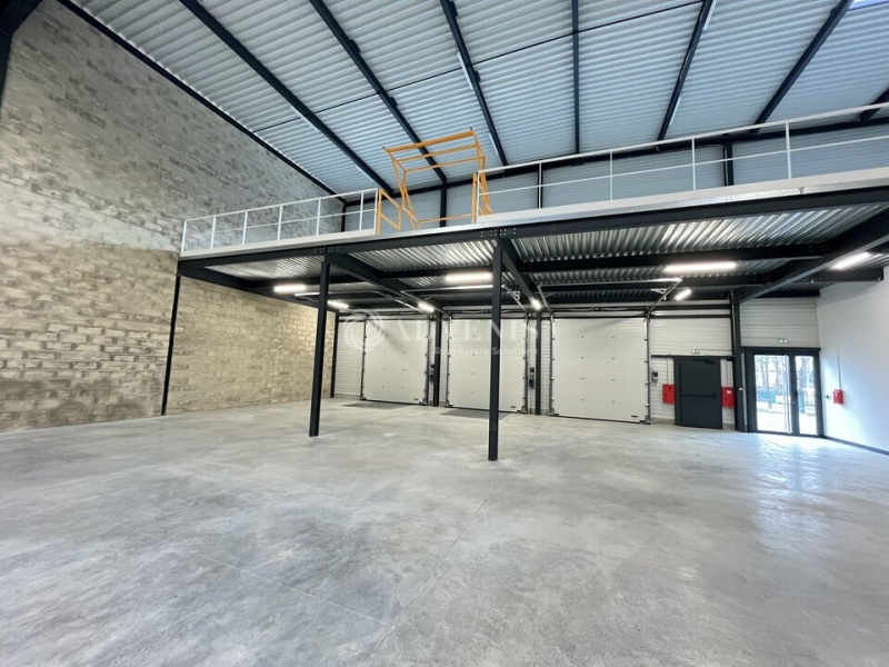 Location Entrepôts LE BLANC MESNIL (93150) - Photo 3