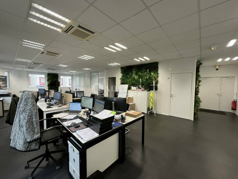 Location Bureaux TREMBLAY EN FRANCE (93290) - Photo 2