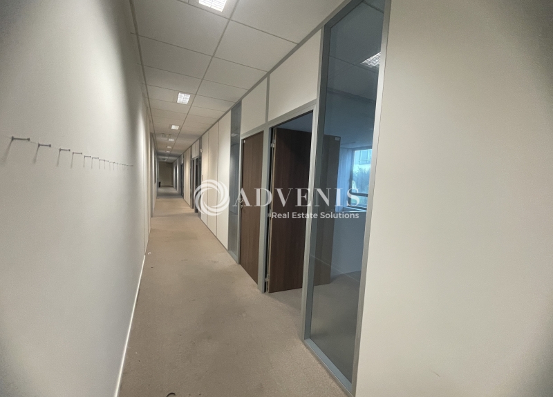 Location Bureaux LE BOURGET (93350) - Photo 11