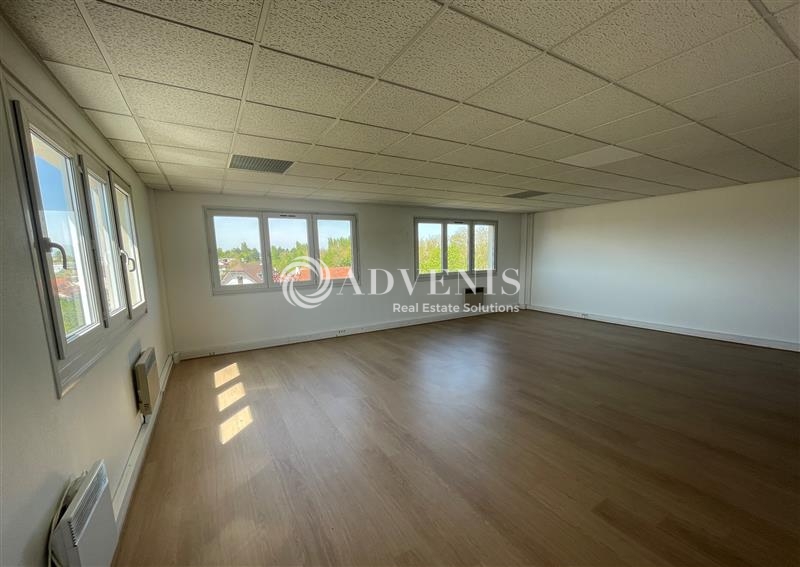 Location Bureaux DOMONT (95330) - Photo 2