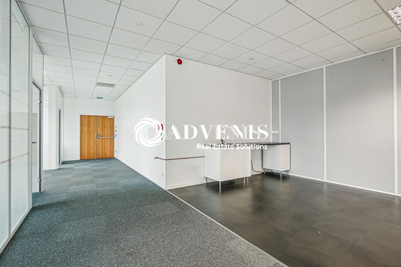 Location Bureaux ROISSY EN FRANCE (95700) - Photo 6