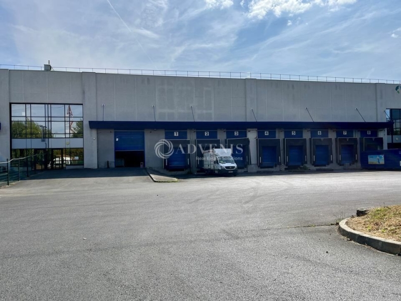 Location Entrepôts TREMBLAY EN FRANCE (93290) - Photo 5