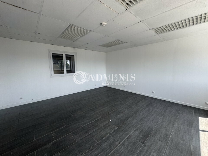 Location Entrepôts GOUSSAINVILLE (95190) - Photo 7